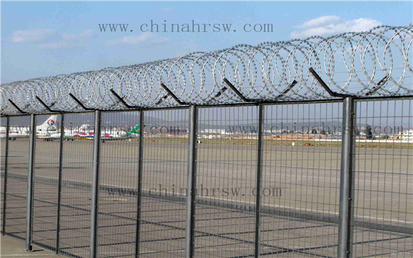 機場護欄網的應用 機場護欄網的應用