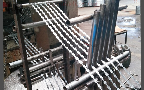 監獄防護網 監獄防護網