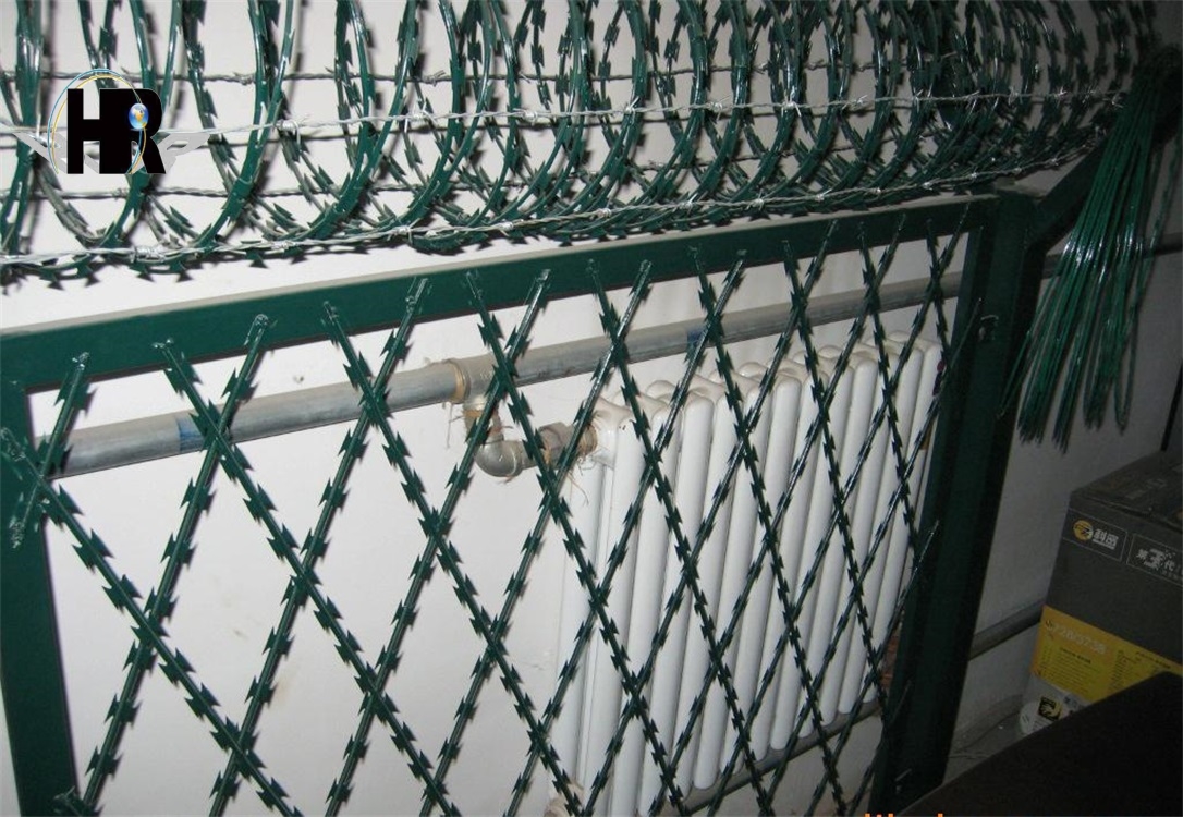 刺鐵絲網 刺鐵絲網