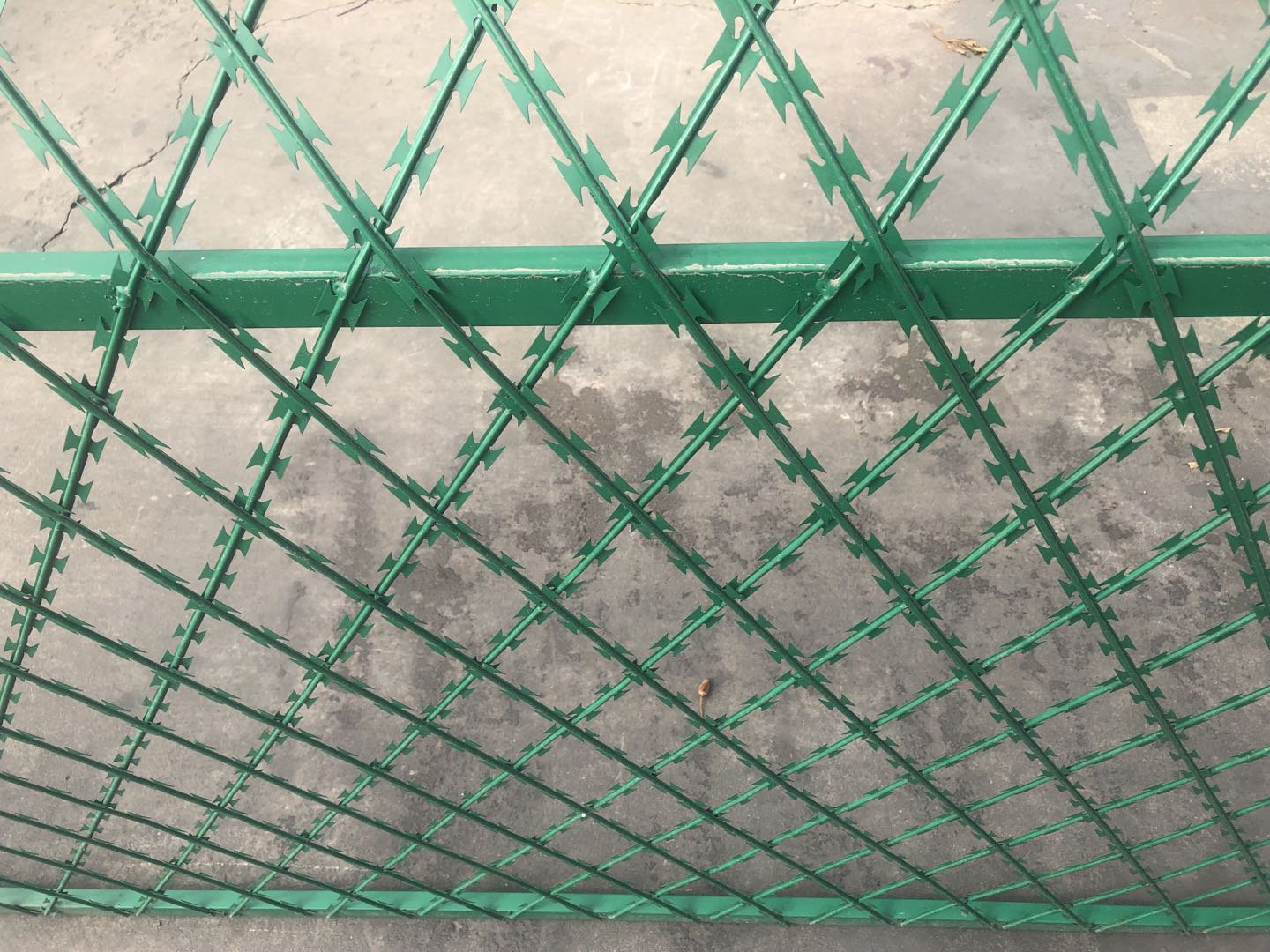 刀片刺繩護欄網 刀片刺繩護欄網